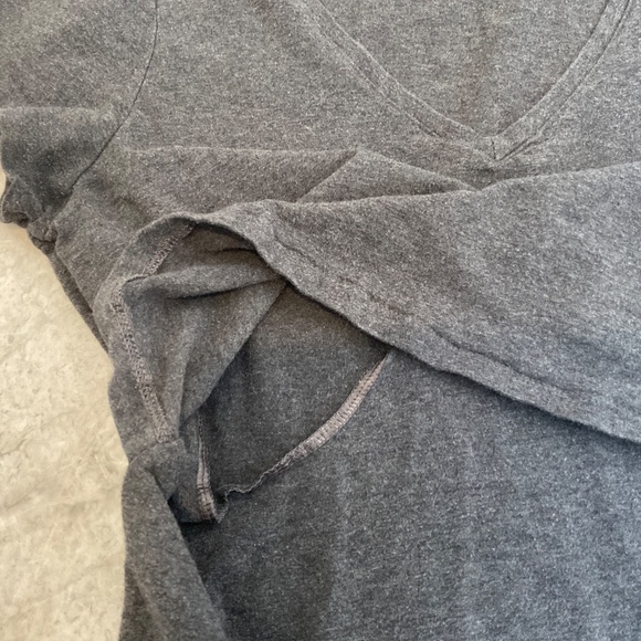 Nursing T-shirt grey Thyme Maternity - Picture 3 of 3